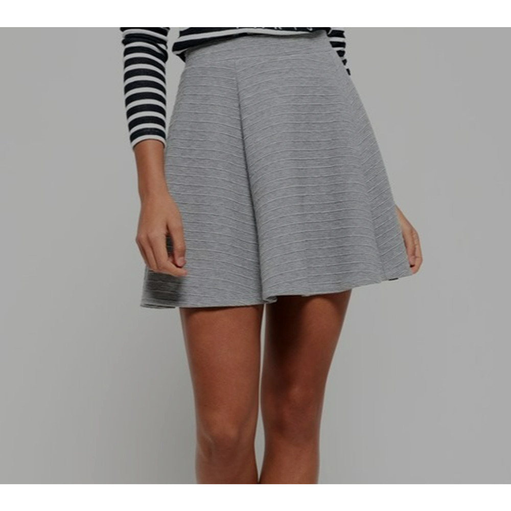 Superdry Wavy Textured Skater Skirt Size Small Gray Stretch Mini Casual Spring